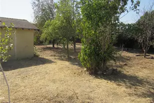 16592 Valencia, Fontana, CA 92335 - Photo 59