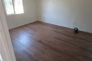 16592 Valencia, Fontana, CA 92335 - Photo 25