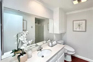 2252 Via Puerta, Laguna Woods, CA 92637 - Photo 11