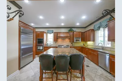 8421 Sunset Rose, Corona, CA 92883 - Photo 7