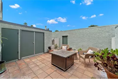 8278 Artista Drive, Huntington Beach, CA 92646 - Photo 27