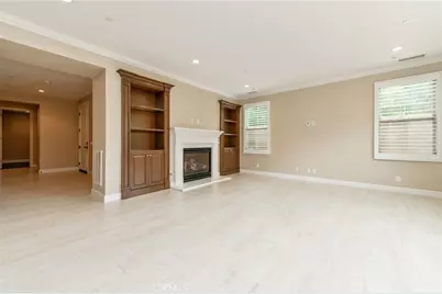 55 Hazelton, Irvine, CA 92620 - Photo 3