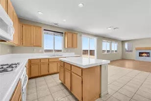 11926 Forest Park, Victorville, CA 92392 - Photo 17