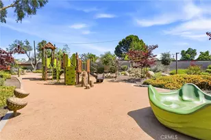 2315 Oakmont, Santa Ana, CA 92706 - Photo 43