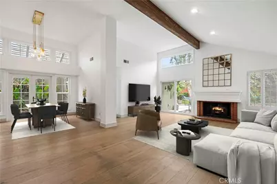 3437 Wimbledon Way, Costa Mesa, CA 92626 - Photo 11