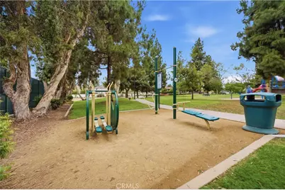 3437 Wimbledon Way, Costa Mesa, CA 92626 - Photo 51