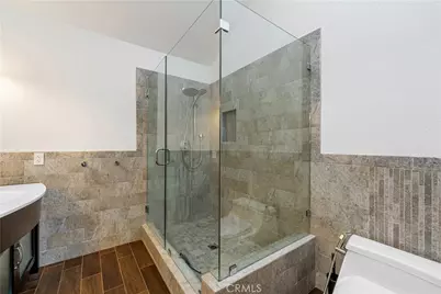 3437 Wimbledon Way, Costa Mesa, CA 92626 - Photo 25
