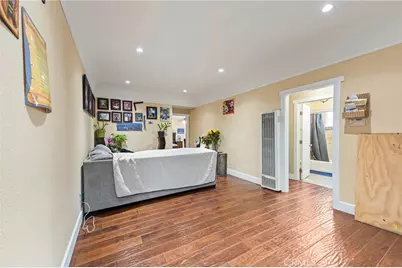 8818 Prince, Los Angeles, CA 90002 - Photo 9
