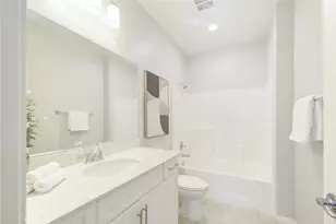 115 Neptune, Irvine, CA 92618 - Photo 11