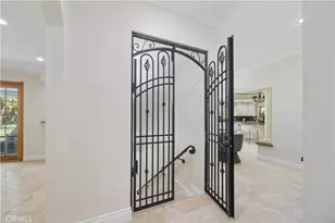 341 N June, Los Angeles, CA 90004 - Photo 17