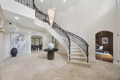 341 N June, Los Angeles, CA 90004 - Photo 7