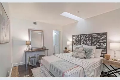 18723 Chapel Lane, Huntington Beach, CA 92646 - Photo 11