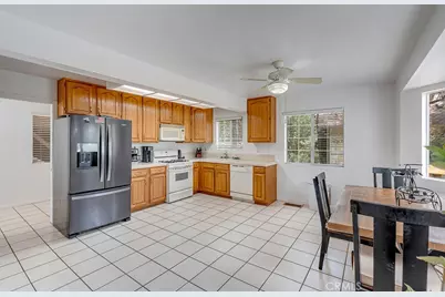 318 Old Toll Road, Lake Arrowhead, CA 92352 - Photo 21