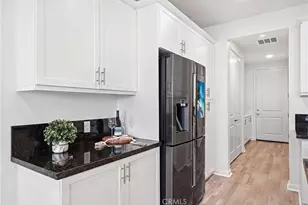 102 Trailblaze, Irvine, CA 92618 - Photo 9