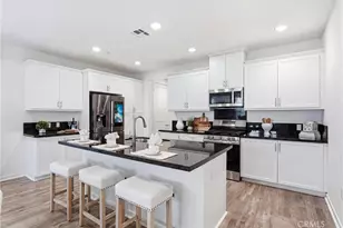 102 Trailblaze, Irvine, CA 92618 - Photo 11