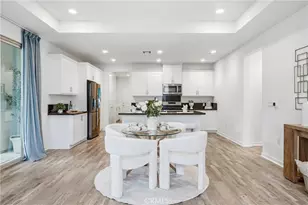 102 Trailblaze, Irvine, CA 92618 - Photo 15