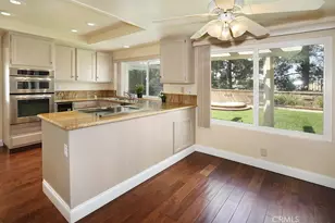 21171 Foxtail, Mission Viejo, CA 92692 - Photo 3