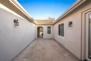 31900 Via Santa Elena, Winchester, CA 92596 - Photo 5