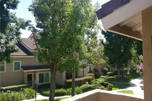 180 Greenmoor, Irvine, CA 92614 - Photo 5
