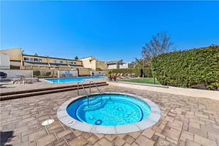 18692 Maplewood Cir, Huntington Beach, CA 92646 - Photo 17