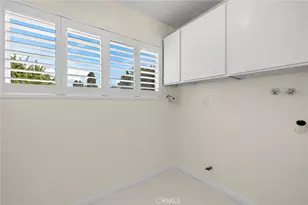 18692 Maplewood Cir, Huntington Beach, CA 92646 - Photo 13