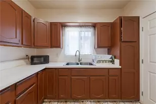 532 S Flower St, Inglewood, CA 90301 - Photo 11