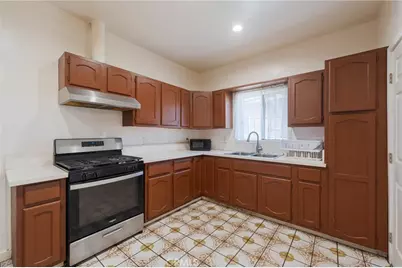 532 S Flower Street, Inglewood, CA 90301 - Photo 9