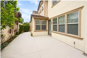 52 Shadowbrook, Irvine, CA 92604 - Photo 13