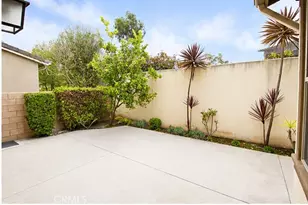 52 Shadowbrook, Irvine, CA 92604 - Photo 11