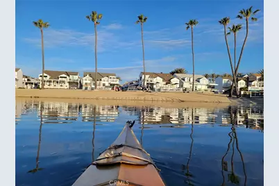 39 El Paseo, Newport Beach, CA 92663 - Photo 3