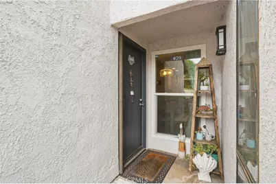 215 Wichita Avenue #409, Huntington Beach, CA 92648 - Photo 3