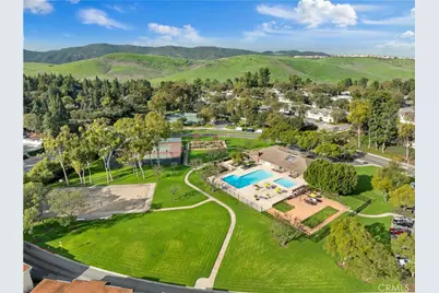 22196 Caminito Zaragoza, Laguna Hills, CA 92653 - Photo 45