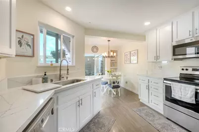 22196 Caminito Zaragoza, Laguna Hills, CA 92653 - Photo 9