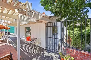 2530 Hyperion, Los Angeles, CA 90027 - Photo 5