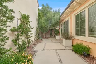 115 Mustang, Irvine, CA 92602 - Photo 35