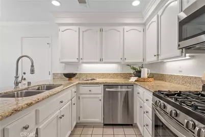 13367 Calle Antequera, Tustin, CA 92782 - Photo 11