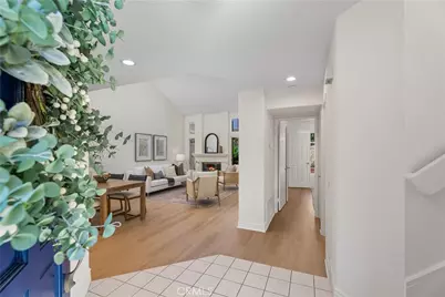 13367 Calle Antequera, Tustin, CA 92782 - Photo 5