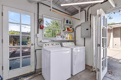 2831 Stanbridge Ave, Long Beach, CA 90815 - Photo 29