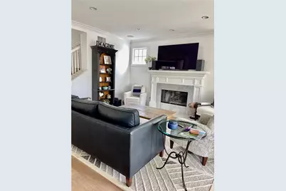 23 Edgewood, Newport Beach, CA 92660 - Photo 5