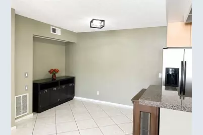 27236 Luther Drive #702, Canyon Country, CA 91351 - Photo 7