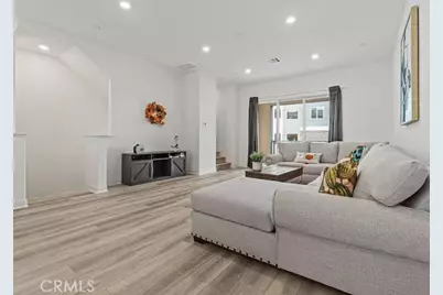 352 Tank, Irvine, CA 92618 - Photo 9