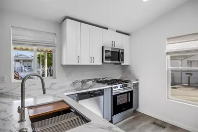 1885 E Bayshore Road #71, East Palo Alto, CA 94303 - Photo 5