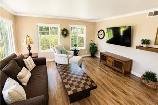 36 Woodleaf, Irvine, CA 92614 - Photo 3