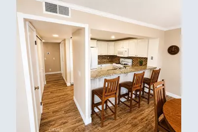 36 Woodleaf, Irvine, CA 92614 - Photo 7