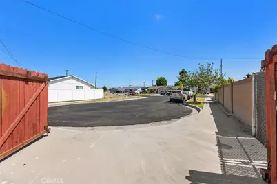16242 Quartz, Westminster, CA 92683 - Photo 29