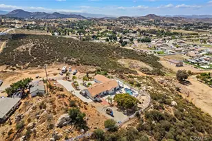 32910 Daily, Menifee, CA 92584 - Photo 7