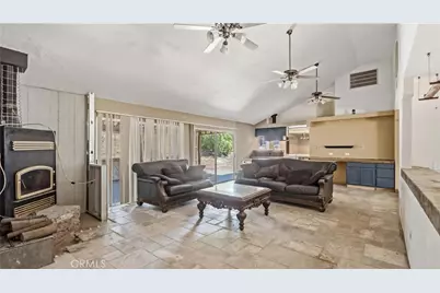 21620 Via Liago, Perris, CA 92570 - Photo 7