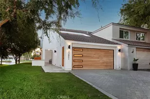 22851 Ridge Rte Ln, Lake Forest, CA 92630 - Photo 3