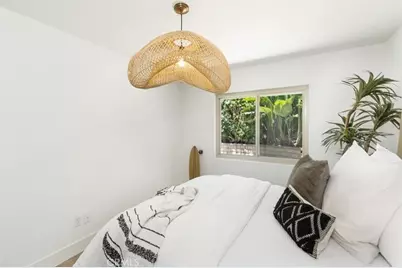 1094 Sea Bluff, Costa Mesa, CA 92627 - Photo 25