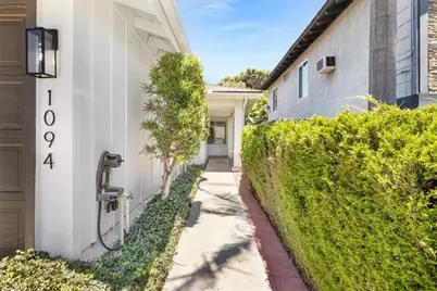 1094 Sea Bluff, Costa Mesa, CA 92627 - Photo 31